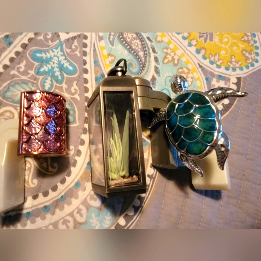 Set of 3 Bath & Body Works Wall Plugs